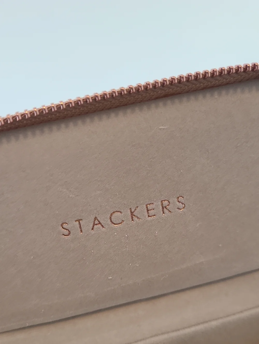 Stackers Jewelry Travel Case in Cream with Rose Gold Zipper